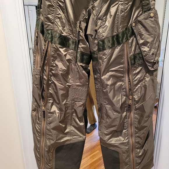 RLX RALPH LAUREN MEN'S SKI, SNOWBOARD, SNOW PANTS SIZE S/ M GREEN COLOR - Picture 3 of 16